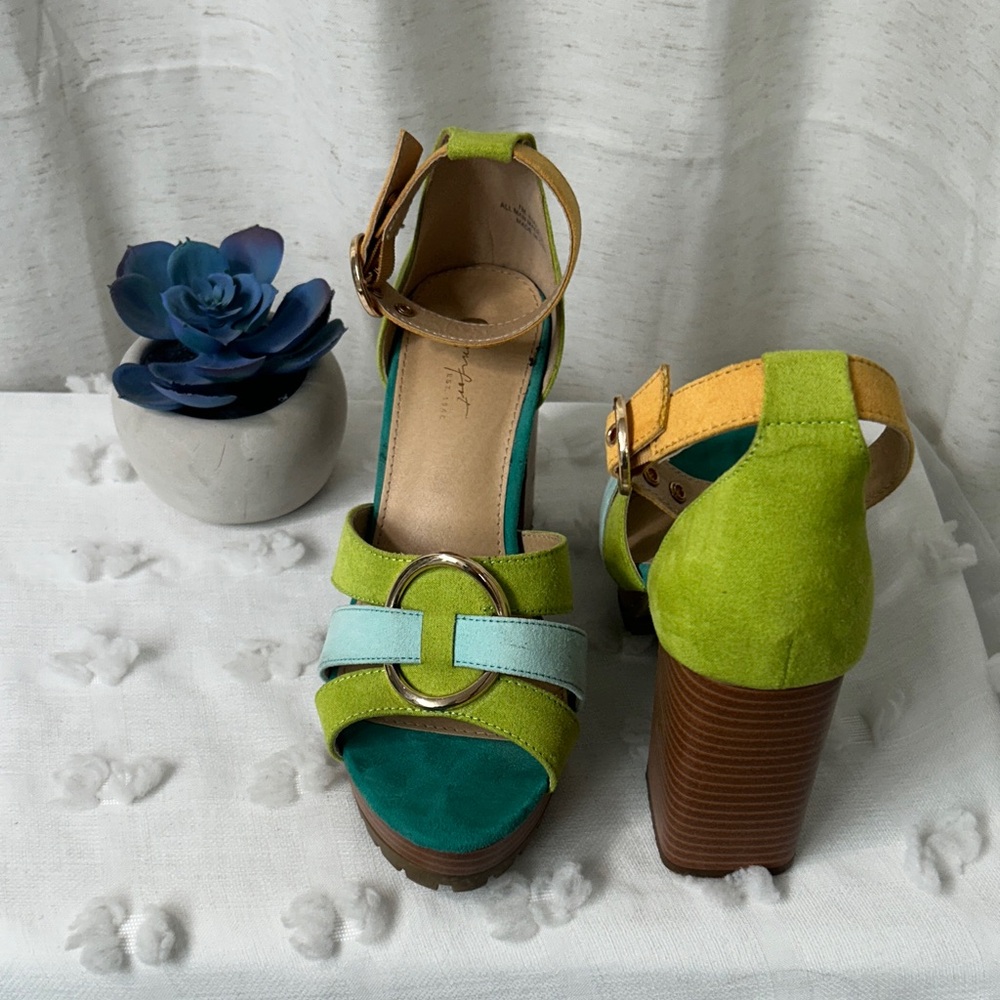 Women’s Green Multi-Tone Suede Block Heel Sandals